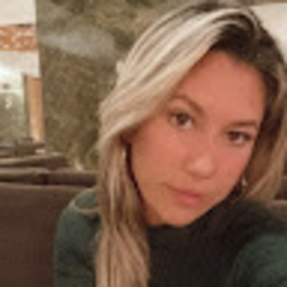 Meet your Posher, Gabriela